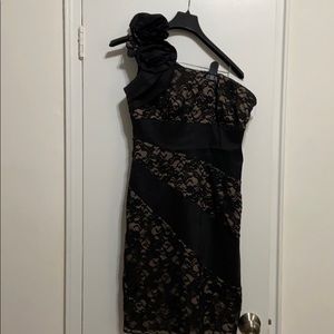 Beautiful one shoulder dress